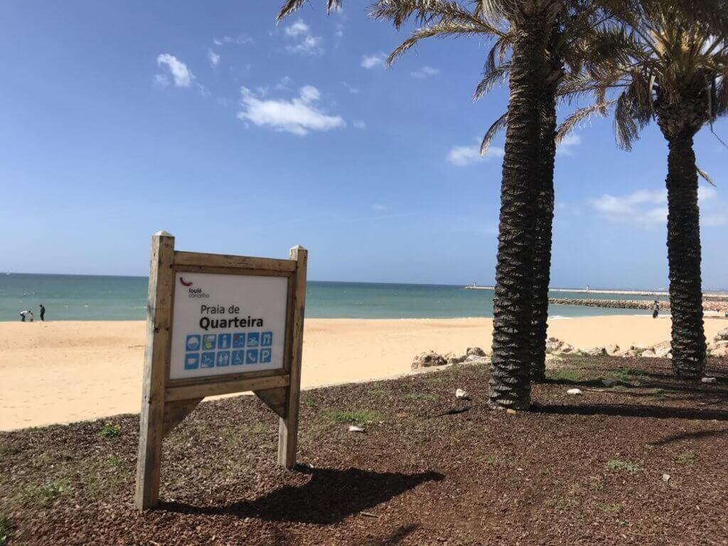 Apartamento Frente Ao Mar Com Piscina De Agua Salgada Quarteira Eksteriør bilde